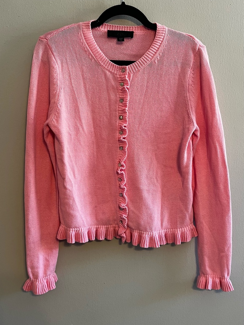Zara Pink Ruffle-Edge Crewneck Cardigan | Womenโs Medium